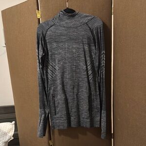 Lululemon Gray Long Sleeve w/ Hood